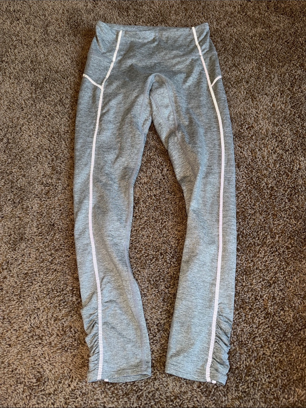 Free people movement grey leggings